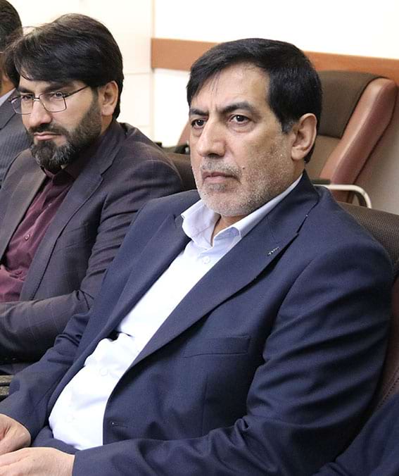 چهارمین نشست هیئت‌مدیره؛ تمرکز بر تکمیل شهرک آزمایش و ایجاد صنایع تبدیلی  ، محمد جباری، دادستان عمومی و انقلاب مرکز استان و رئیس هیئت‌مدیره انجمن ، محمد خسروی، مدیرکل زندان‌های استان و نایب‌رئیس انجمن ،سید غریب سجادی، فرماندار سنندج ، مهندس نقشبندی، مدیرکل جهاد کشاورزی ،  علی‌اشرف زانیار، مدیرعامل انجمن ، مهندس نصیری، مشاور و حامی انجمن در طرح‌های عمرانی  
